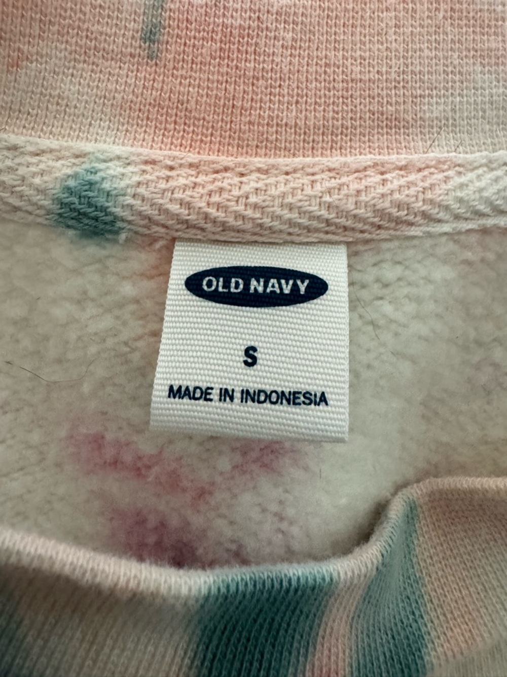 Old Navy Tie Dye Semi Crop Sweatshirt Adorable! - Picture 6 of 6